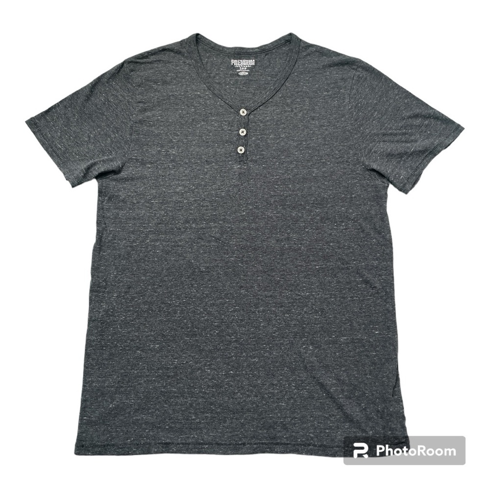 •PREMIUM Men’s V- neck T-shirt